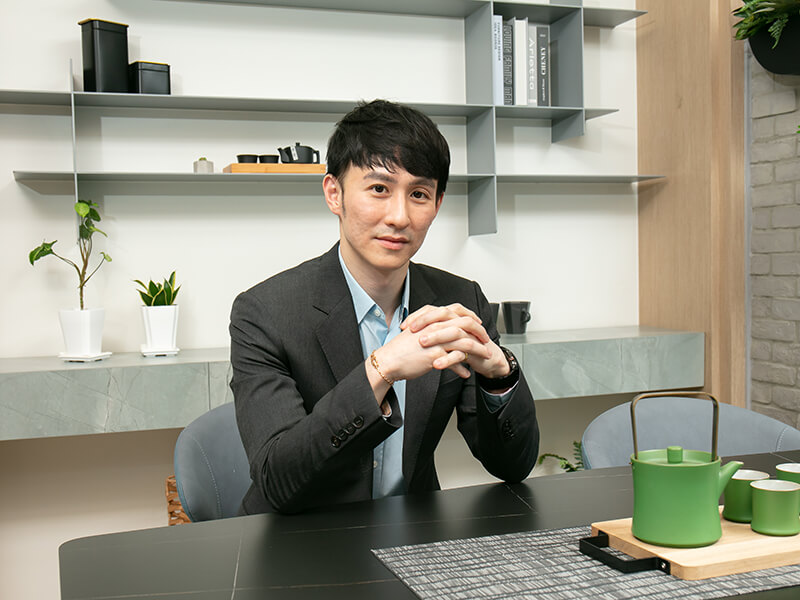 勝宏實業總經理陳昱君：綠的傢俱提供高級訂製的服務及產品，打造安心質感的幸福家居生活
