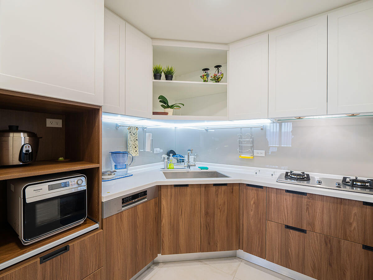 ▲系統櫥櫃可根據你的需求，搭配合適的廚房家電
