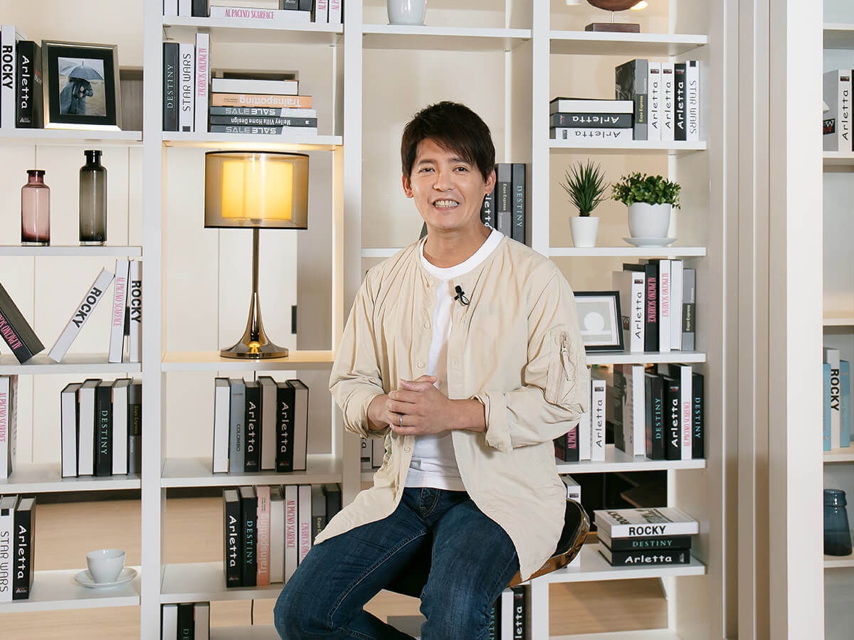 文史工作暨旅遊作家謝哲青:「家,是一個能夠卸下武裝,好好做自己的地方。」