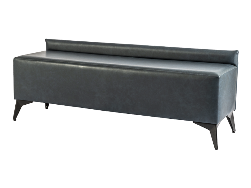 昂首闊步床尾椅