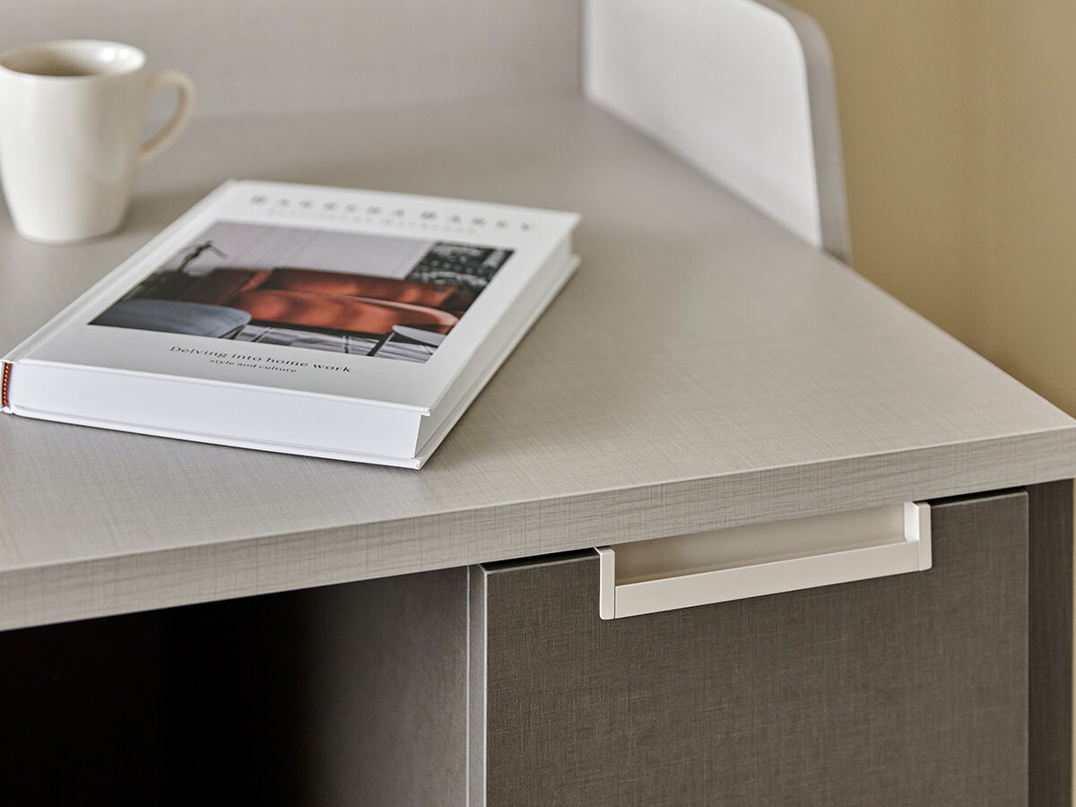 系統化妝台設計