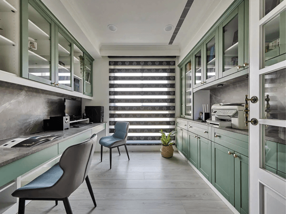 ▲以秋谷綠系統板材，帶出自然純淨的情境。